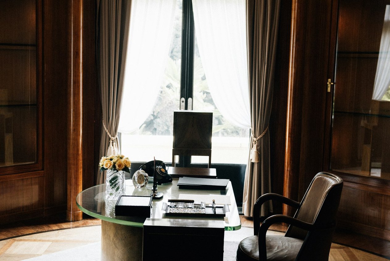 Dear Therapist: Should I Leave My Secure but Soulless Job?